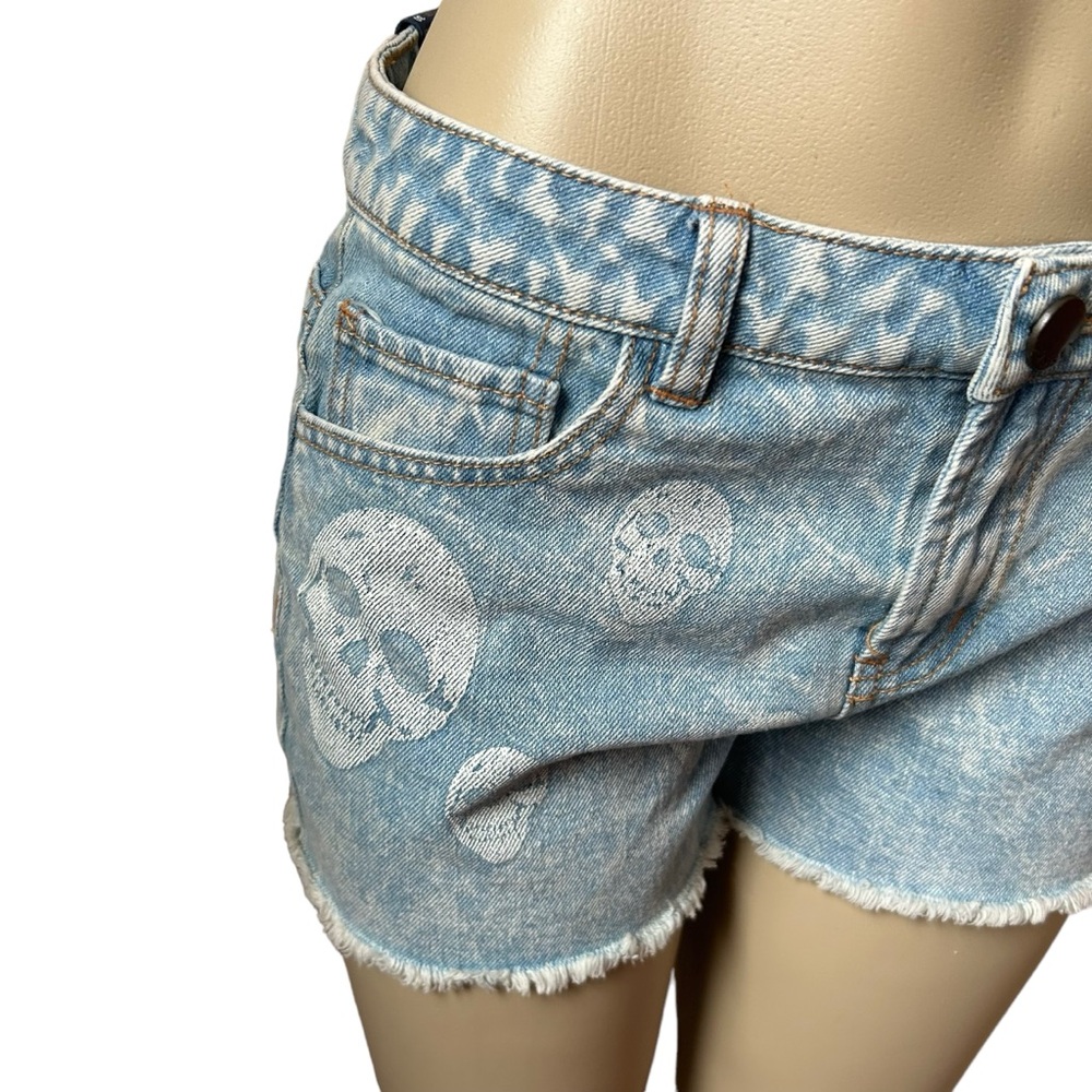 Tinsel denim shorts NEW women’s size 30 skulls y2k grunge blue distressed boho - Picture 14 of 16